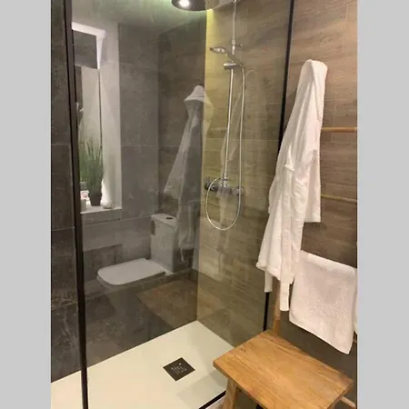 Apartamento A Estrenar A Un Minuto Del Alcazar *