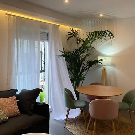 Apartamento A Estrenar A Un Minuto Del Alcazar Apartment