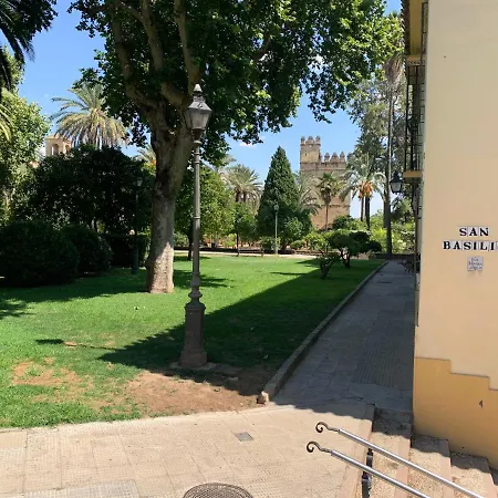 Apartamento A Estrenar A Un Minuto Del Alcazar Apartment Cordoba